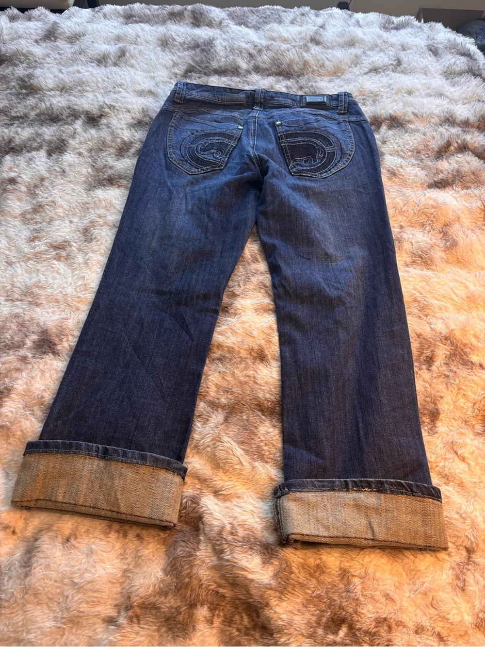 Vintage Y2K ECKO Red Capri Jeans with Cuffed Hem